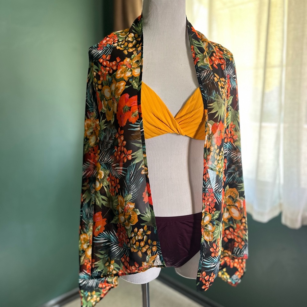 Tropical Floral Wrap